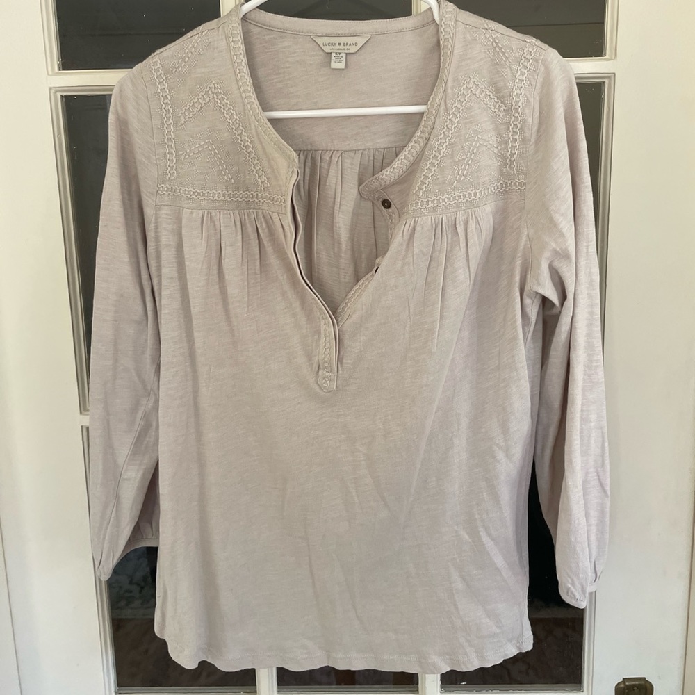 Brand: Lucky Brand ✨ Size: Small ✨ Color: Cream